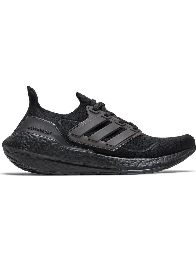 Кроссовки Adidas Wmns UltraBoost 21 'Triple Black' — изображение 1 из 8, черный