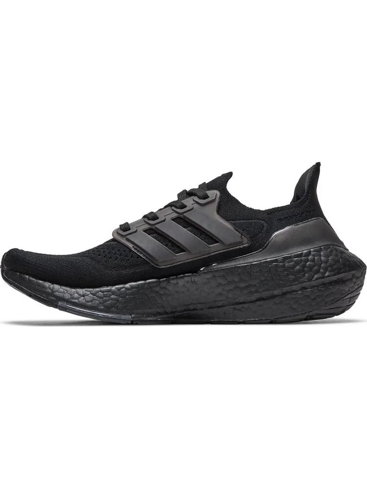 Кроссовки Adidas Wmns UltraBoost 21 'Triple Black' — изображение 3 из 8, черный