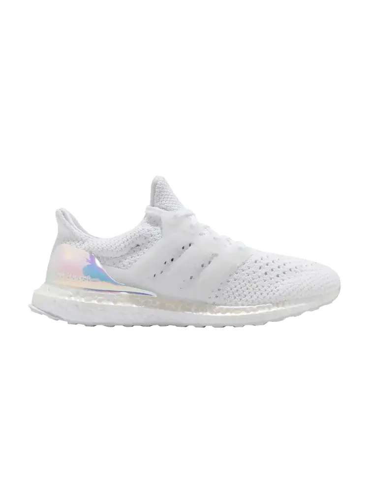 Кроссовки adidas UltraBoost Clima 'Iridescent Pack - White' — изображение 1 из 1, белый/белый/черный