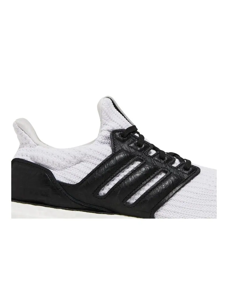 Кроссовки Adidas UltraBoost DNA — изображение 2 из 4, белый