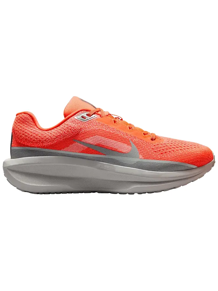 Кроссовки Nike Wmns Zoom Winflo 11 — изображение 1 из 1, красный