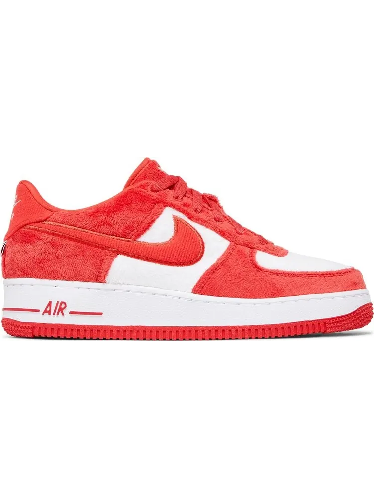 Кроссовки Air Force 1 Low GS 'Valentine's Day 2024' — изображение 1 из 4, красный
