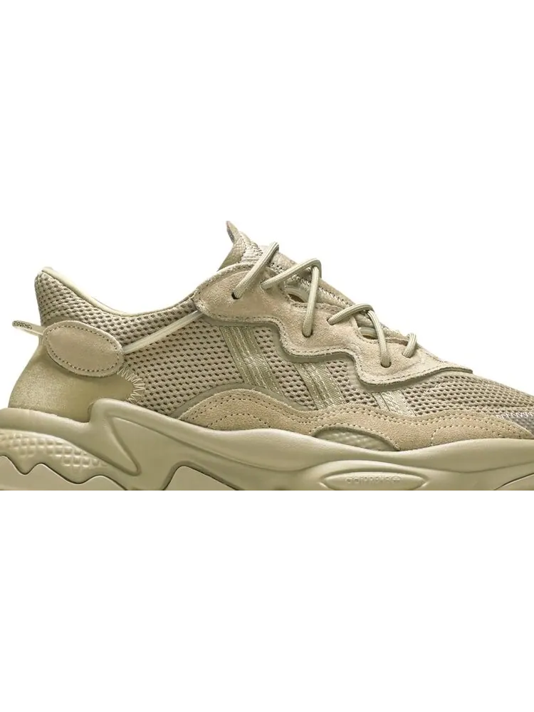Кроссовки Adidas Ozweego 'Cargo' — изображение 2 из 8, зеленый