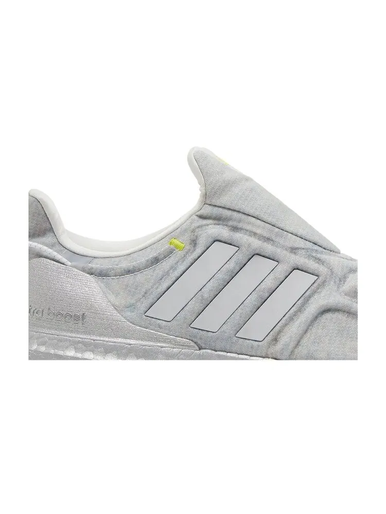 Кроссовки Adidas UltraBoost Cold.RDY — изображение 2 из 4, белый