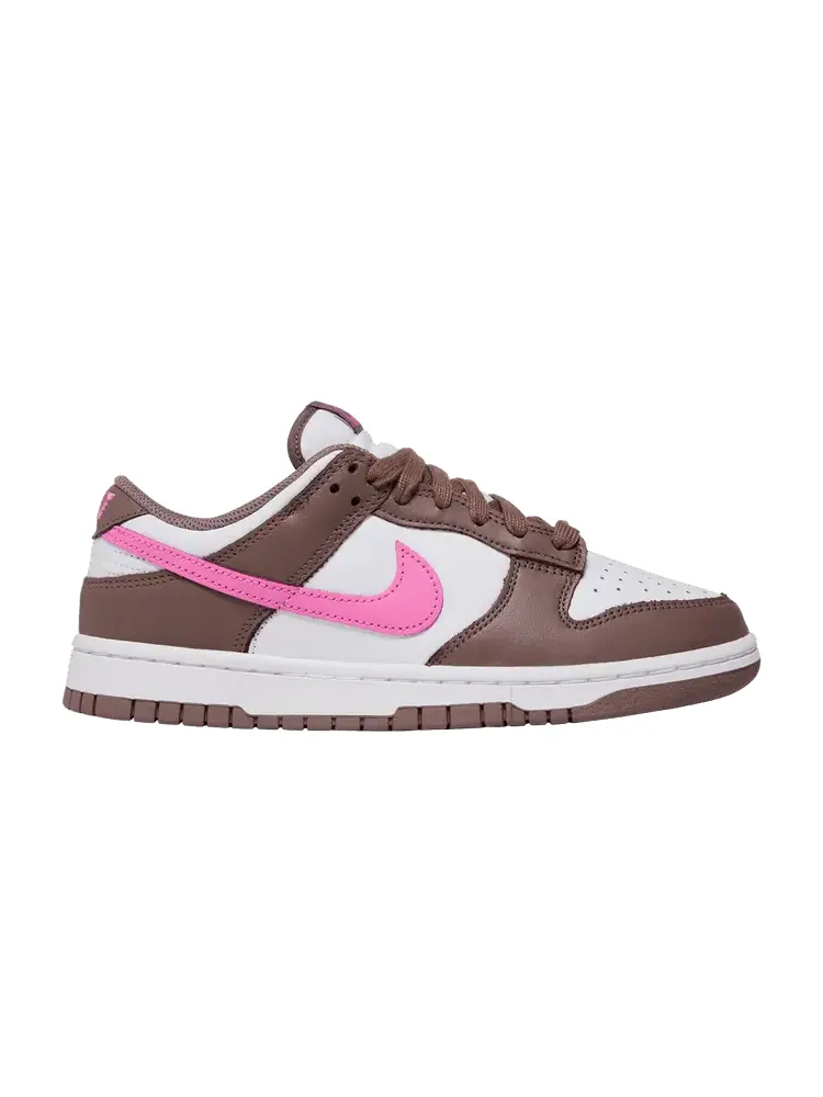 Кроссовки Nike Wmns Dunk Low 'Smokey Mauve Playful Pink' — изображение 1 из 9, розовый/белый