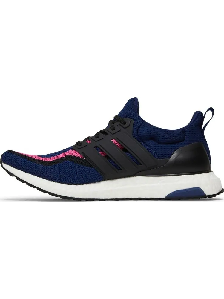 Кроссовки Adidas Real Madrid x UltraBoost DNA 'Football Pack' — изображение 3 из 8, синий
