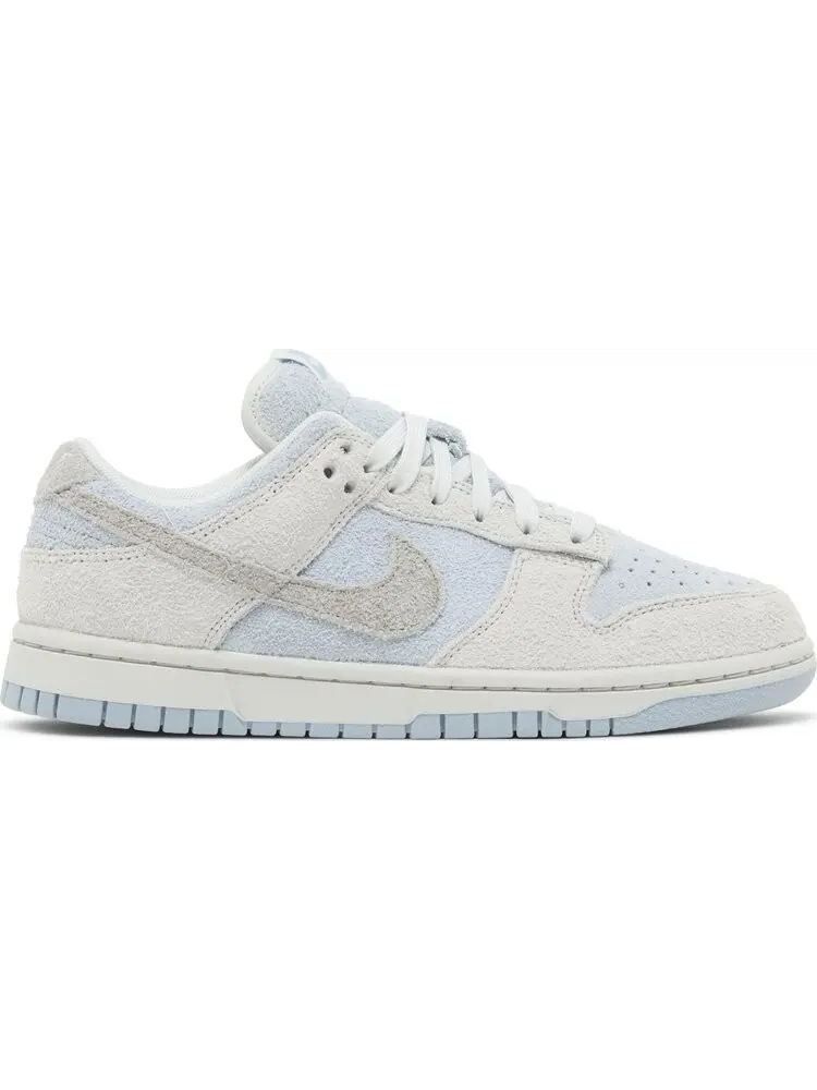 Кроссовки Wmns Dunk Low 'Photon Dust Armory Blue' — изображение 1 из 4, серый