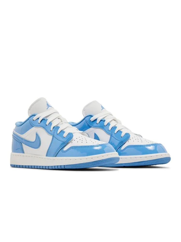 Кроссовки Air Jordan Air Jordan 1 Low GS 'UNC Patent' — изображение 9 из 9, белый/синий