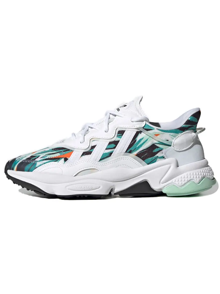 Кроссовки Adidas Originals Ozweego Geometric Jungle Print Unisex — изображение 1 из 6, белый