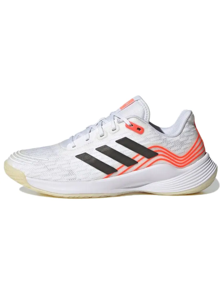 Кроссовки женские Adidas Novaflight Tokyo — изображение 1 из 7, белый/оранжевый