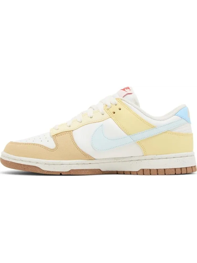 Кроссовки Wmns Dunk Low Next Nature 'Soft Yellow Aquarius Blue' — изображение 3 из 4, бежевый