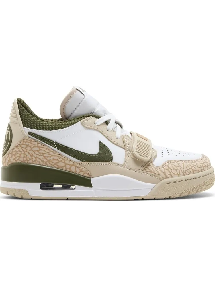 Кроссовки Paris Saint-Germain x Jordan Legacy 312 Low 'Fourth Kit' — изображение 1 из 4, белый