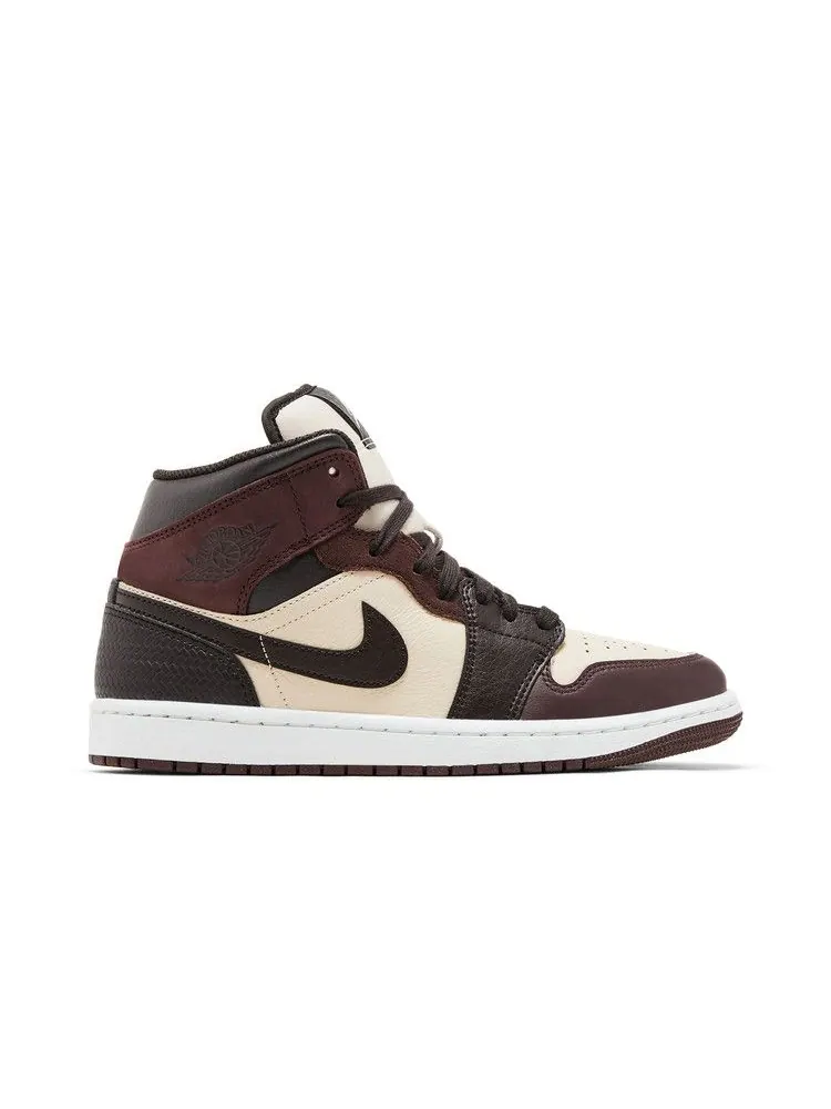 Кроссовки Air Jordan Air Jordan 1 Mid SE 'Paris YMCA' — изображение 2 из 9