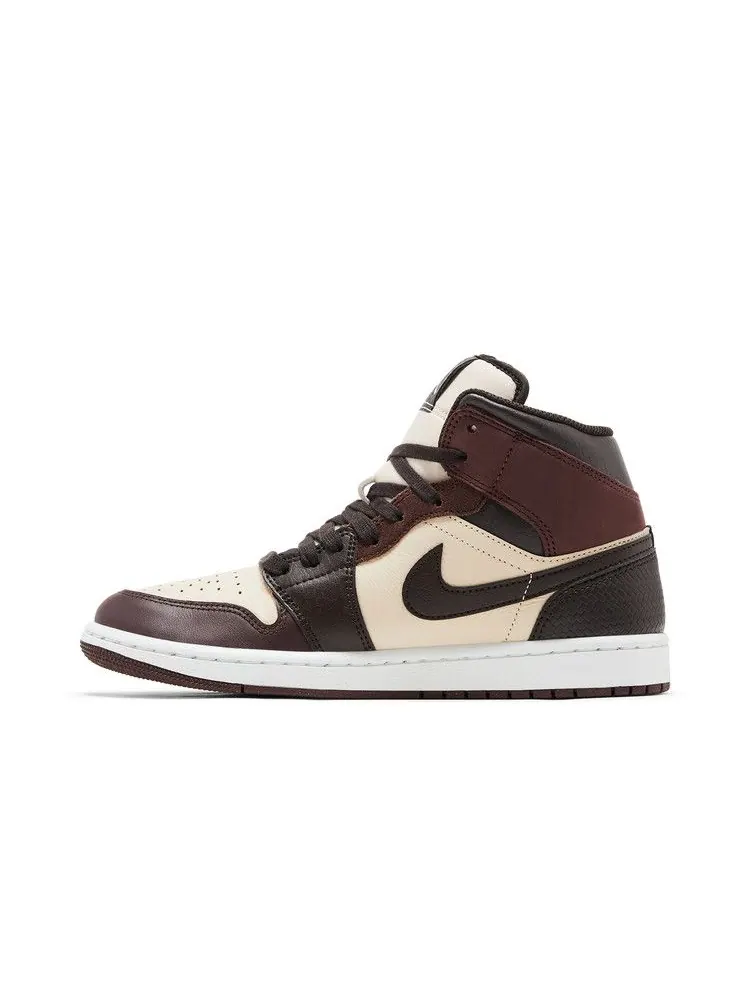 Кроссовки Air Jordan Air Jordan 1 Mid SE 'Paris YMCA' — изображение 4 из 9