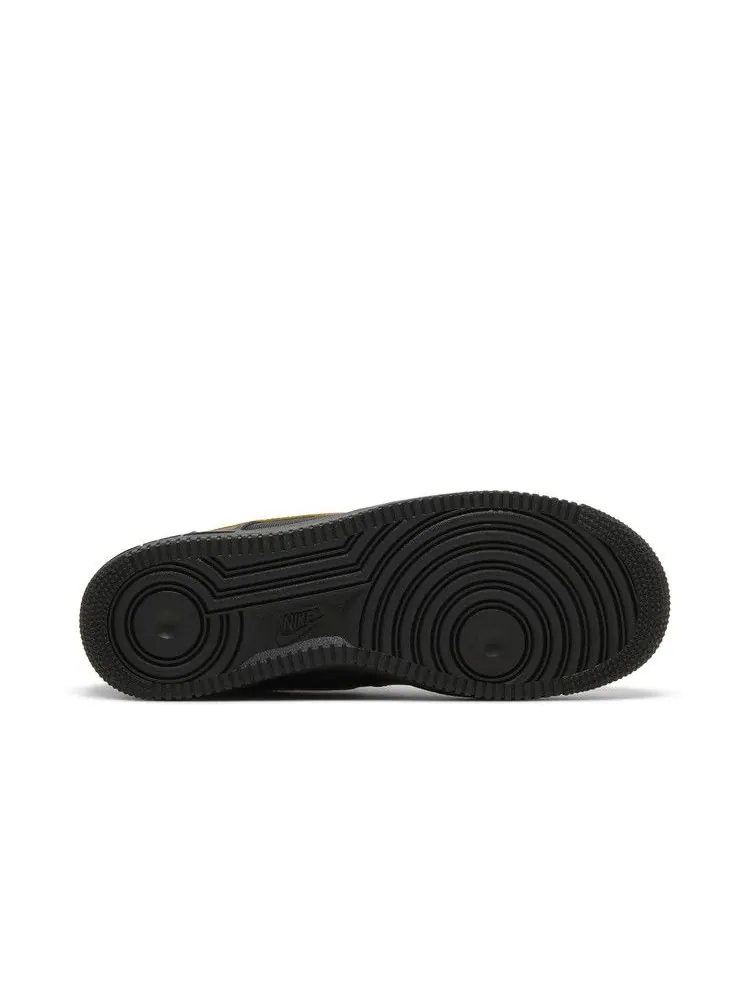 Кроссовки Nike Air Force 1 '07 'Black University Gold' — изображение 5 из 9
