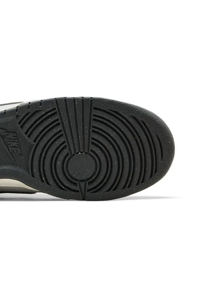 Кроссовки Nike Dunk Low Next Nature 'Iron Grey Lightning' — изображение 6 из 9, серый