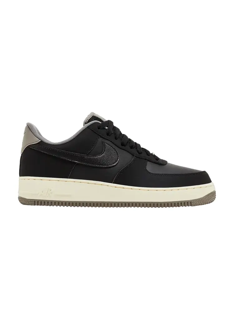 Кроссовки Nike Air Force 1 '07 LV8 'Black Flat Pewter' — изображение 1 из 9, черный///черный