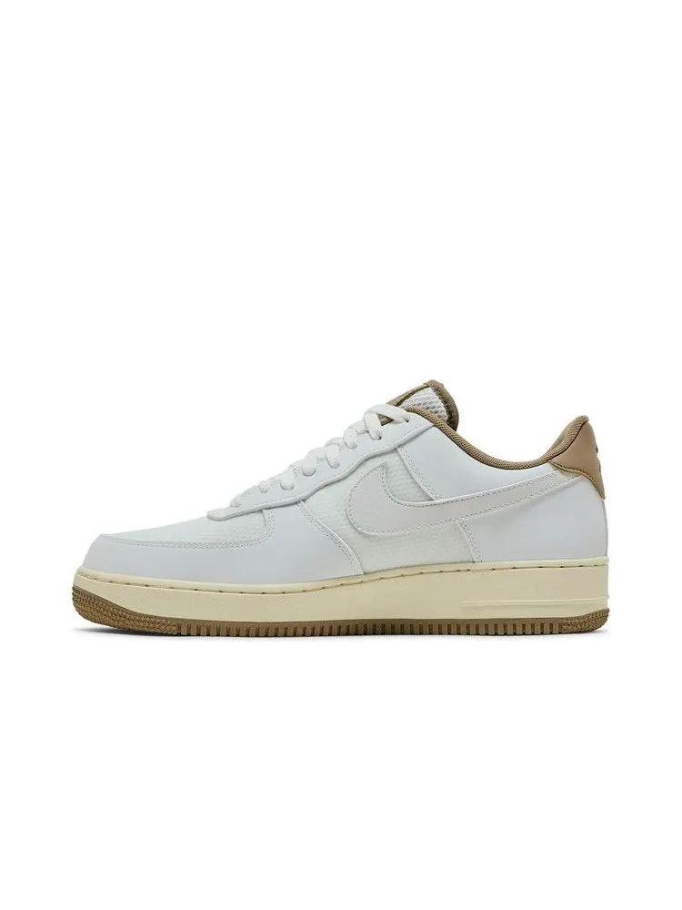Кроссовки Nike Air Force 1 '07 LV8 'Coconut Milk Khaki' — изображение 4 из 9, белый/хаки//белый