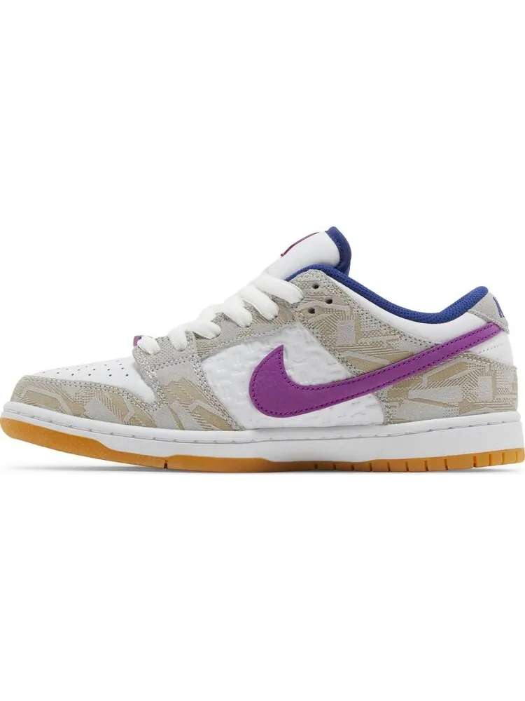 Кроссовки Rayssa Leal x Dunk Low SB — изображение 3 из 4, белый