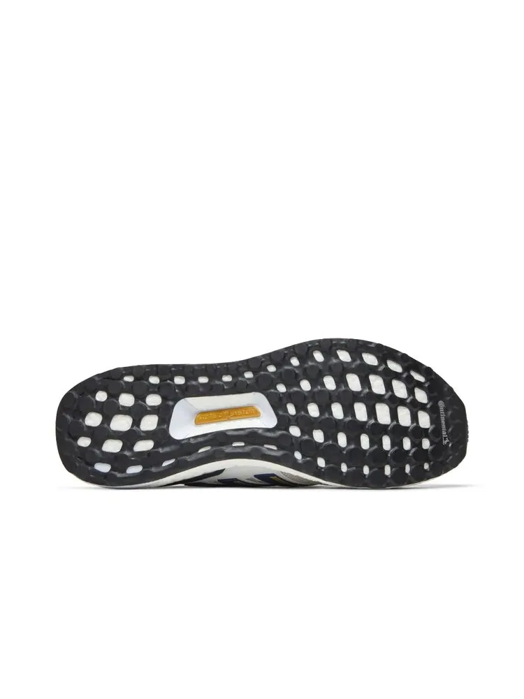 Кроссовки Adidas UltraBoost 2.0 DNA — изображение 4 из 4, белый