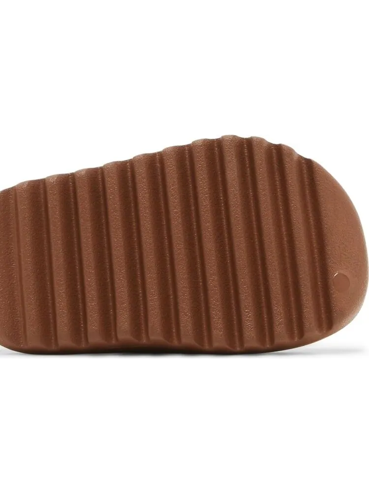 Сандалии Adidas Yeezy Slides Kids 'Flax' — изображение 5 из 8, загар