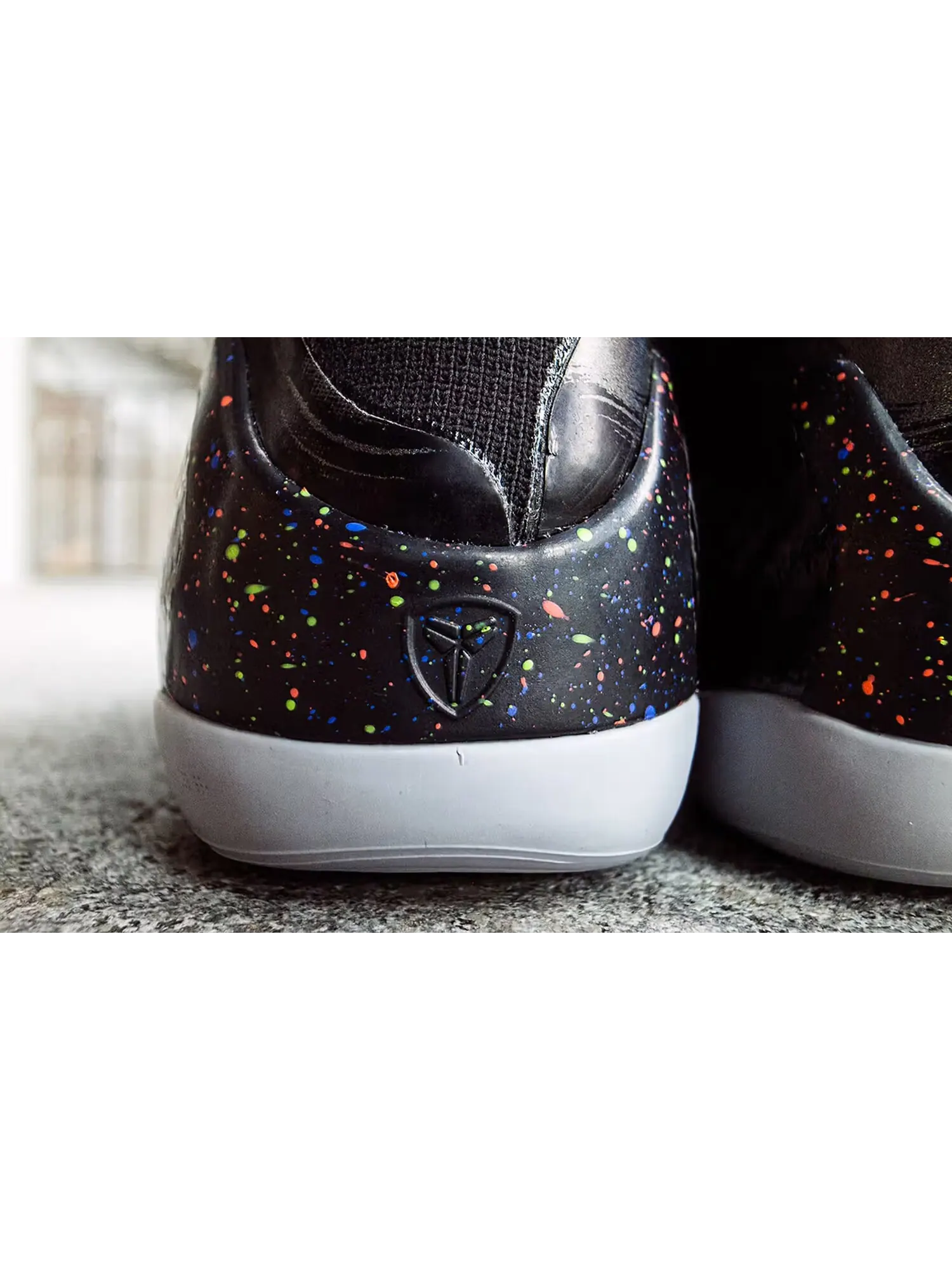 Баскетбольные кроссовки Nike Kobe 9 Elite "Masterpiece" — изображение 12 из 13, черный/фиолетовый