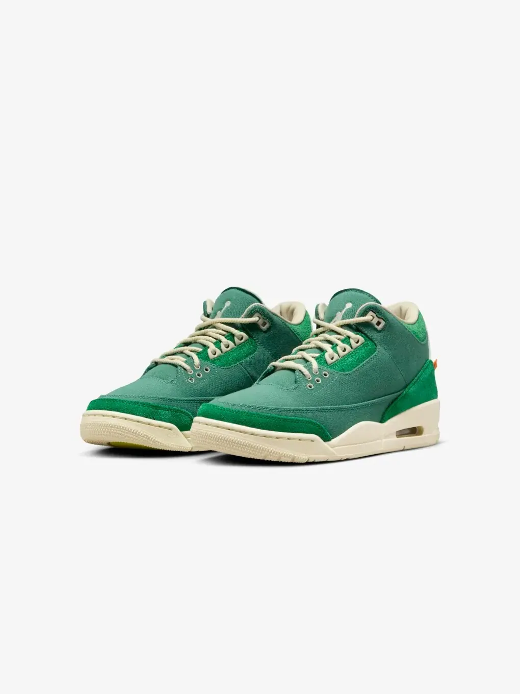 Кроссовки Air Jordan 3 Retro x Nina Chanel Abney Bicoastal and Malachite — изображение 2 из 11, зеленый