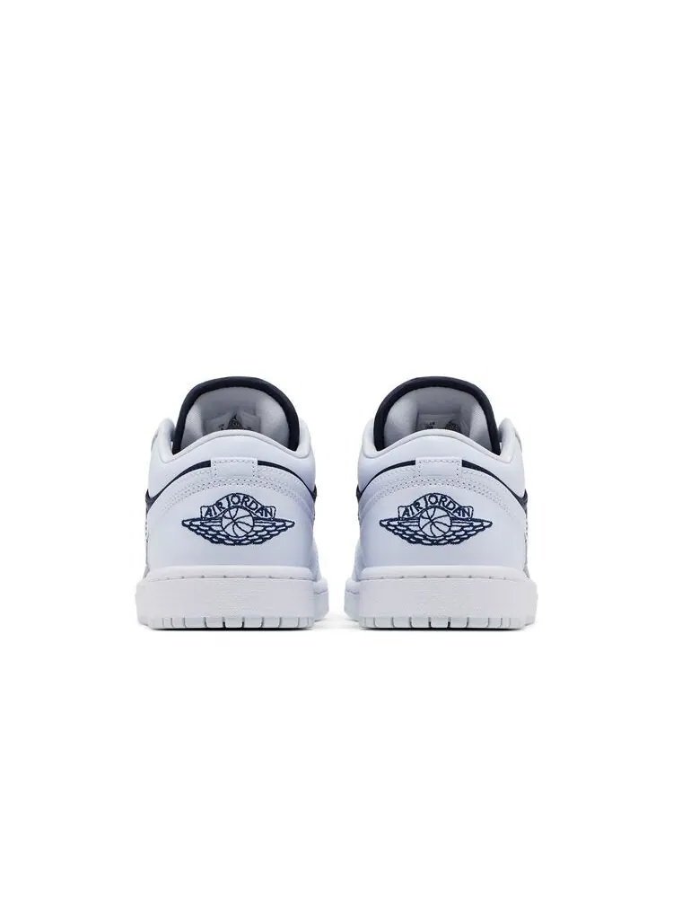 Кроссовки Air Jordan Wmns Air Jordan 1 Low SE Midnight Navy Gold Charms — изображение 6 из 6, темно-синий золотистый