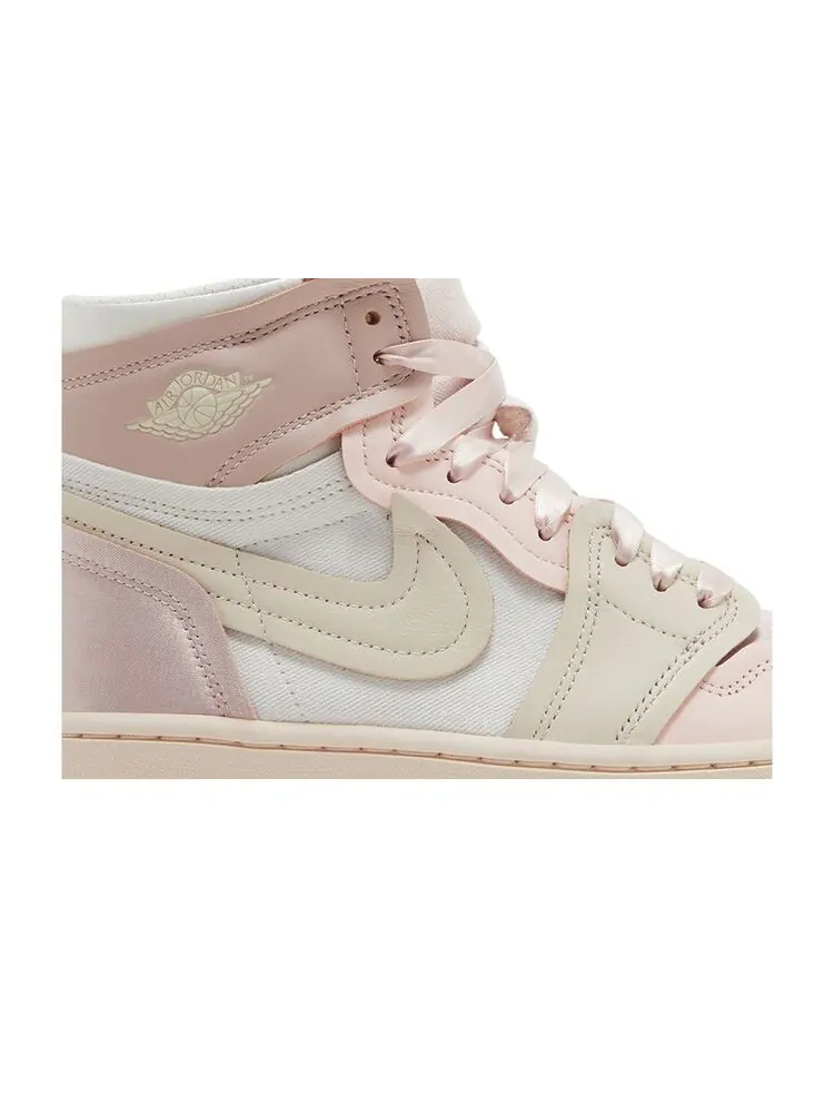 Кроссовки Air Jordan Wmns Air Jordan 1 High Method of Make Pink Oxford — изображение 2 из 6, розовый