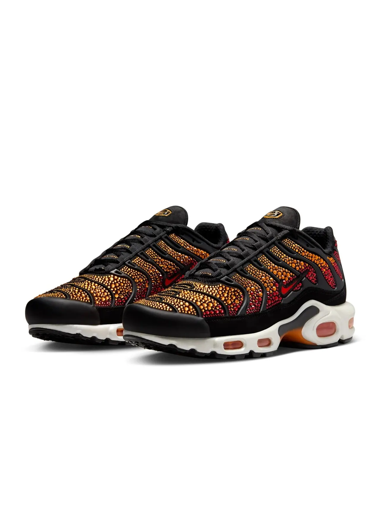Кроссовки женские Swarovski x Nike Air Max Plus — изображение 2 из 10, черный/красный