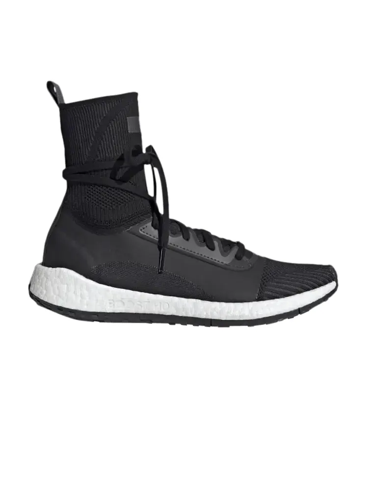 Кроссовки adidas Stella McCartney x Wmns PulseBoost HD 'Black' — изображение 1 из 1, черный/черный/металлик