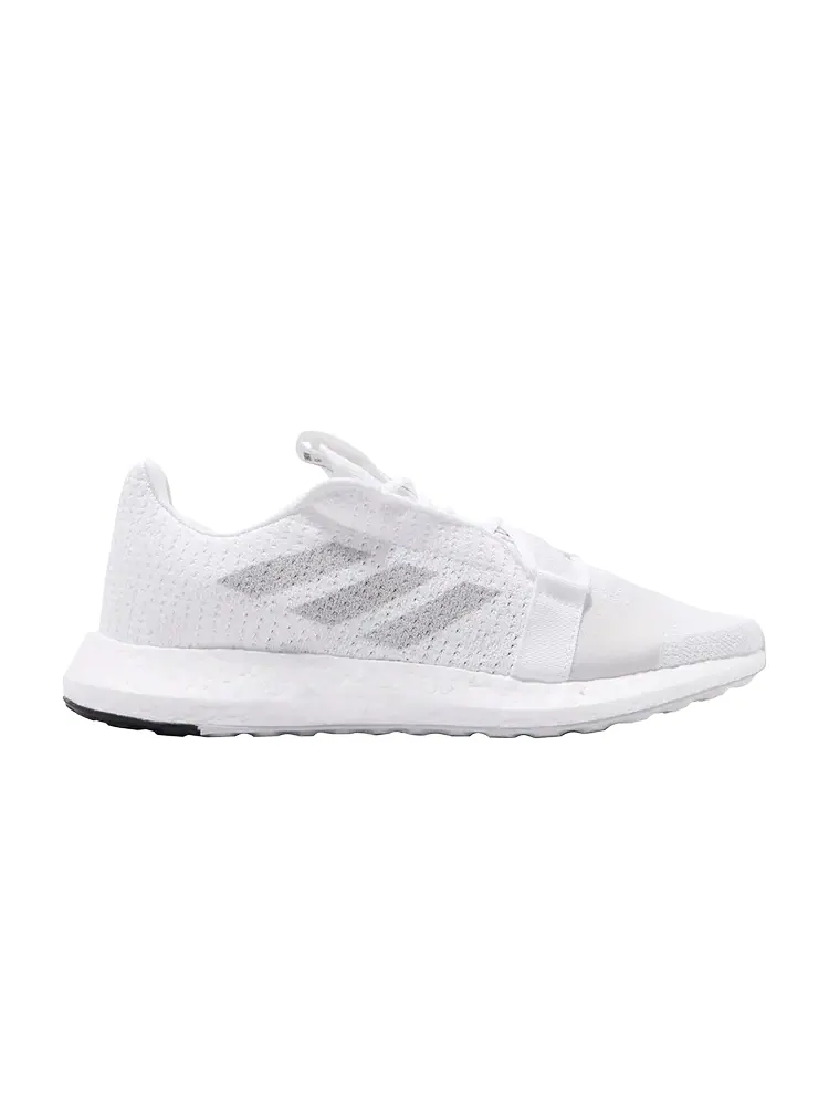 Кроссовки Adidas SenseBoost Go 'Footwear White' — изображение 1 из 1, белый