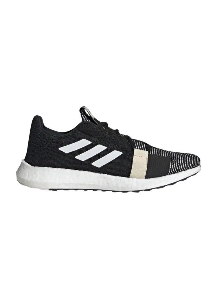 Кроссовки Adidas SenseBoost Go — изображение 1 из 1, черный