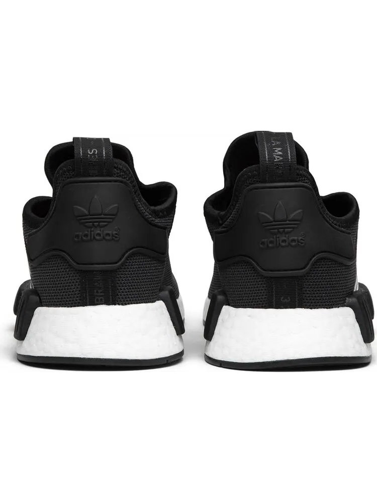 Кроссовки Adidas atmos x NMD_R1 'Black' — изображение 6 из 8, черный