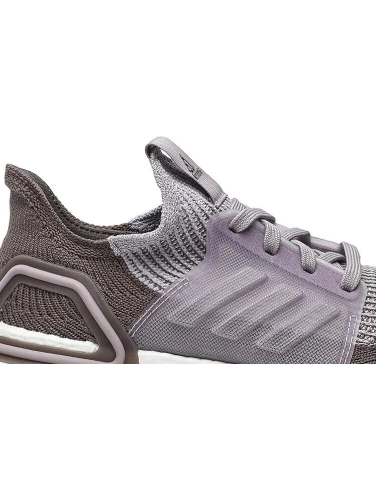 Кроссовки Adidas Wmns UltraBoost 19 'Soft Vision' — изображение 2 из 8, розовый