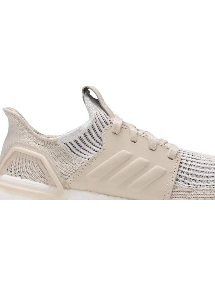 Кроссовки Adidas Wmns UltraBoost 19 'Brown' — изображение 2 из 8, загар