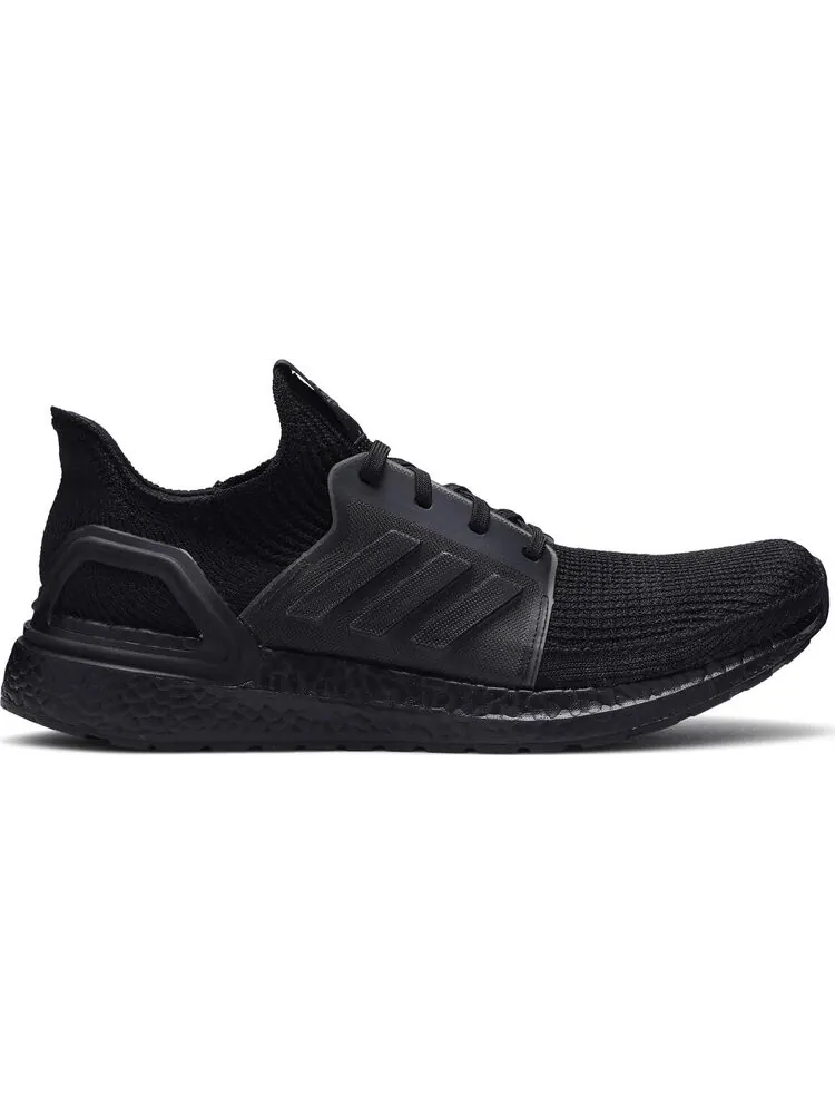 Кроссовки Adidas UltraBoost 19 'Triple Black' — изображение 1 из 8, черный