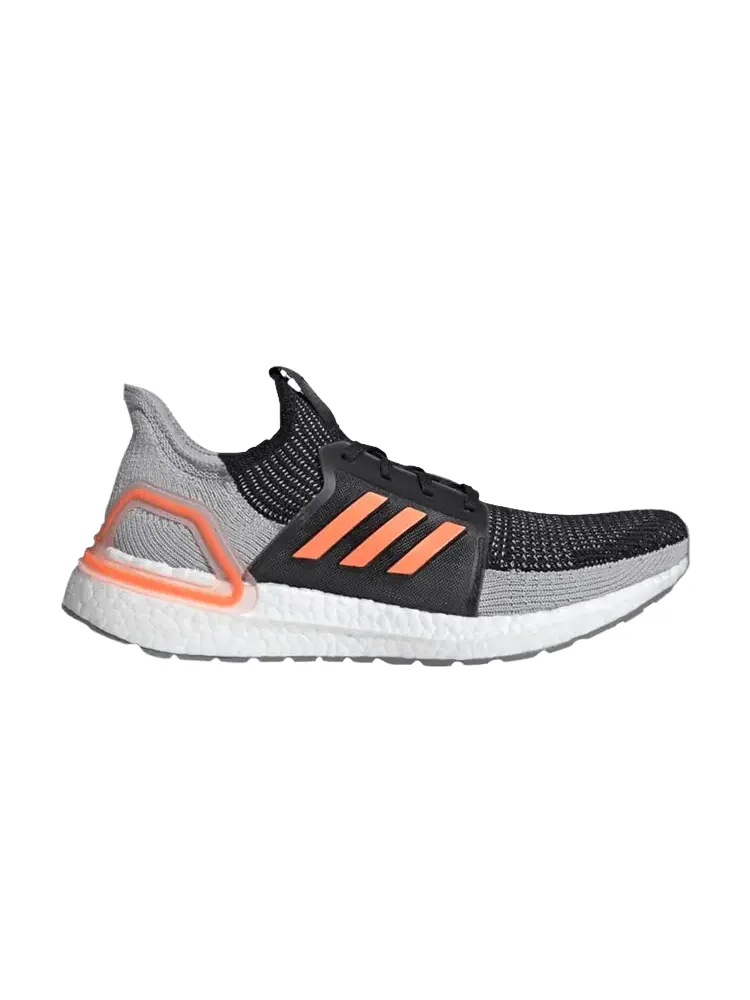 Кроссовки UltraBoost 19 'Core Black Solar Orange' — изображение 1 из 1, черный оранжевый