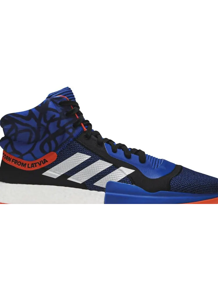 Кроссовки Adidas Marquee Boost 'Kristaps Porzingis' — изображение 2 из 8, синий