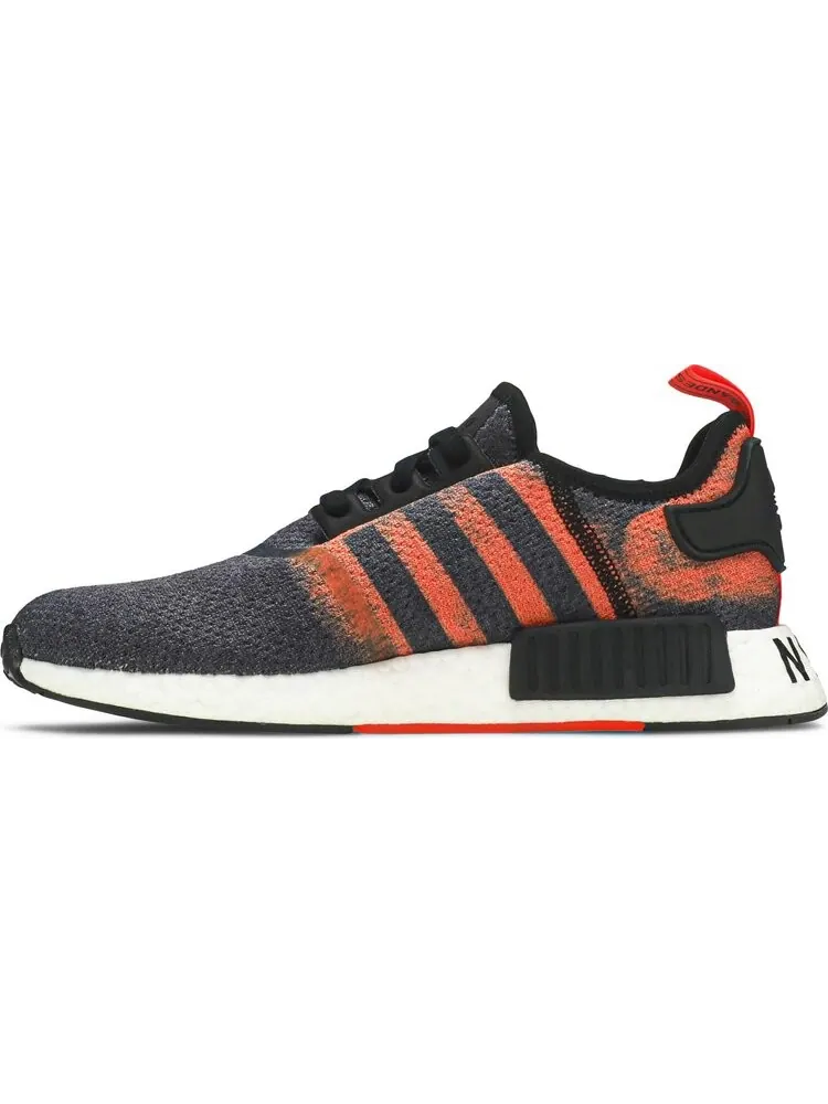 Кроссовки Adidas NMD_R1 'Stencil Pack - Solar Red' — изображение 3 из 8, черный