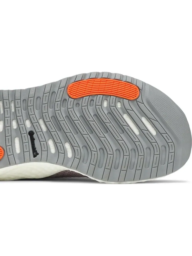 Кроссовки Adidas AlphaBoost 'Soft Vision' — изображение 5 из 8, фиолетовый