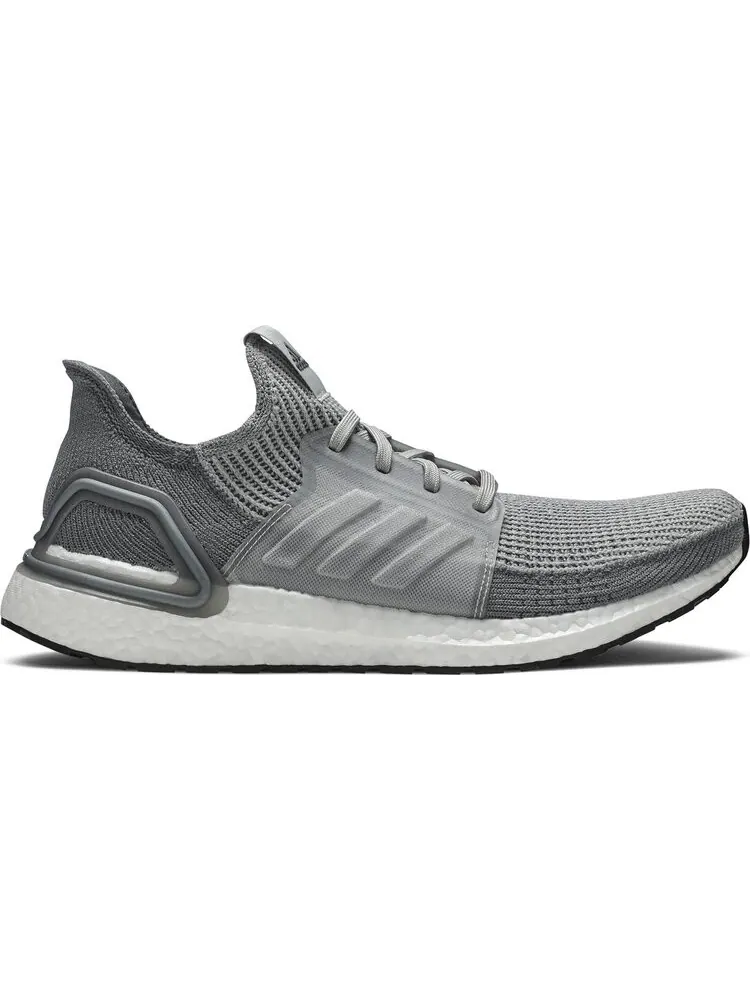 Кроссовки Adidas UltraBoost 19 'Triple Grey' — изображение 1 из 8, серый