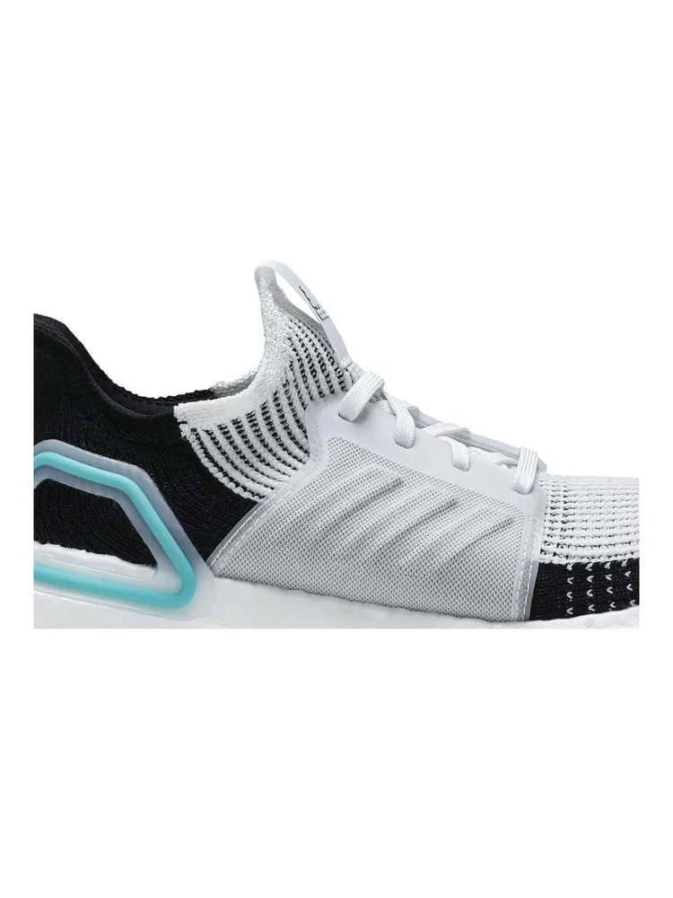 Кроссовки Adidas UltraBoost 19 'Collegiate Royal' — изображение 2 из 4, белый