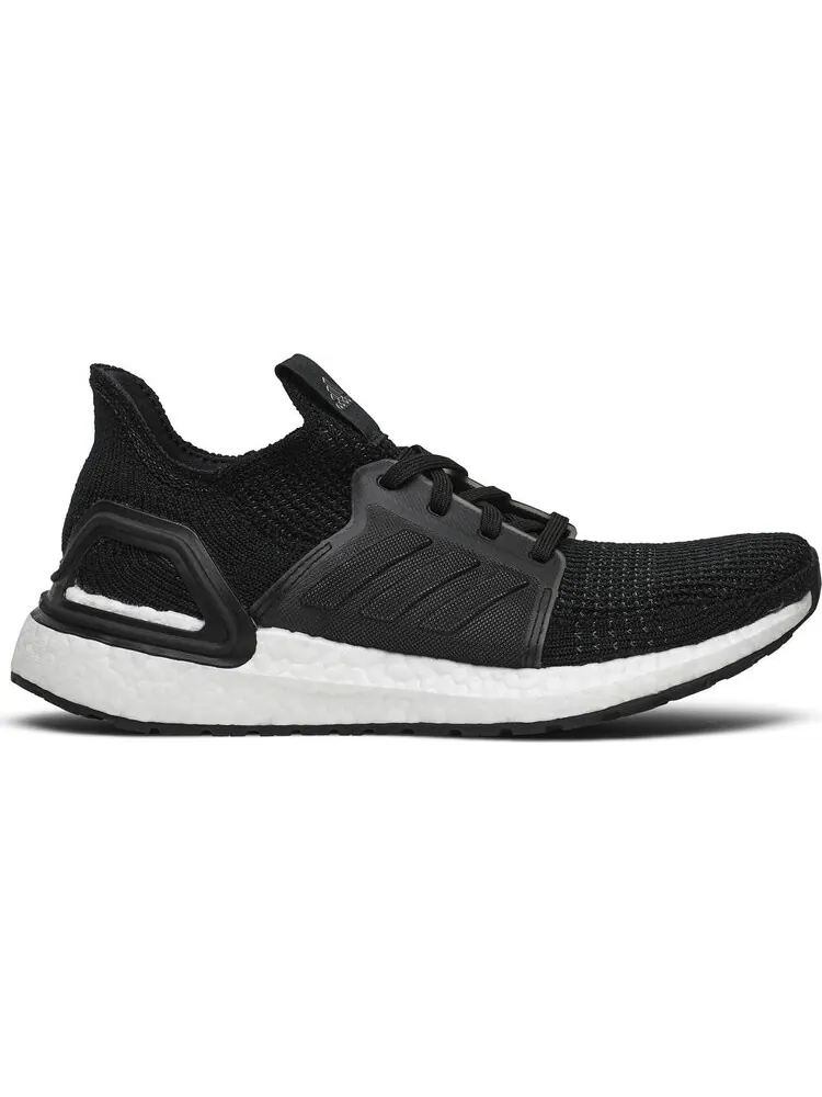 Кроссовки Adidas Wmns UltraBoost 19 'Core Black' — изображение 1 из 8, черный