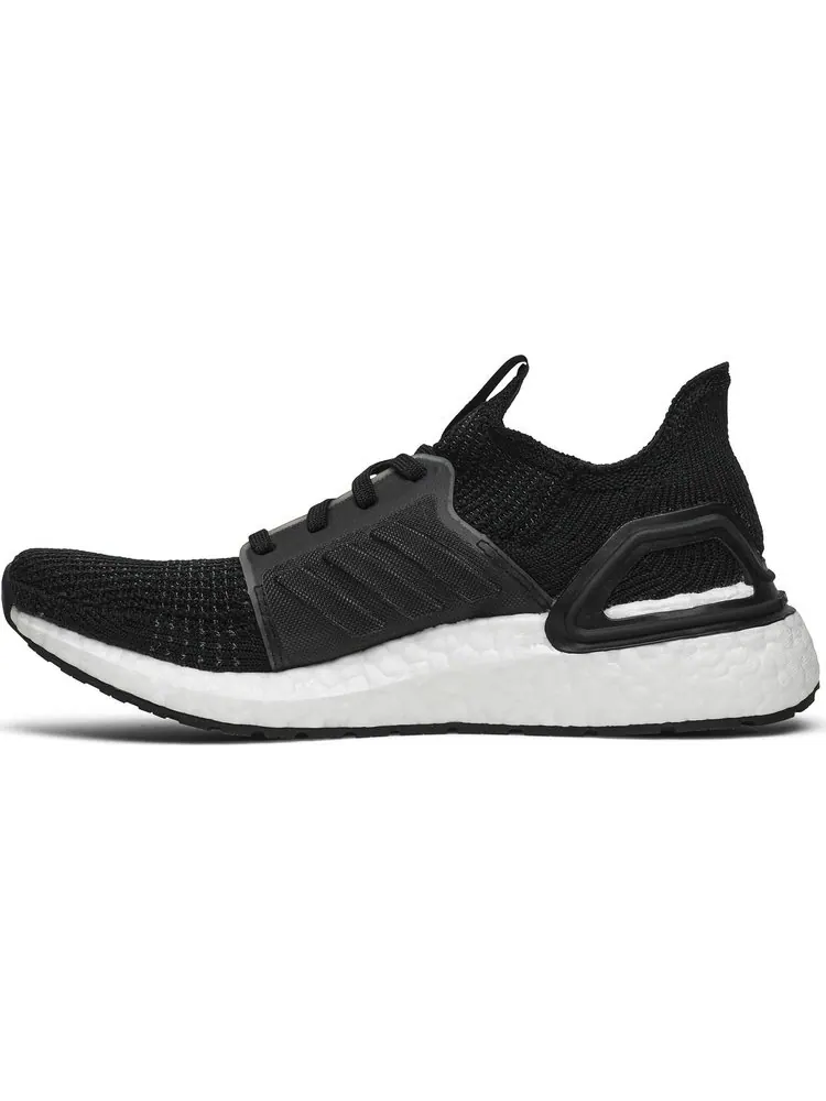 Кроссовки Adidas Wmns UltraBoost 19 'Core Black' — изображение 3 из 8, черный