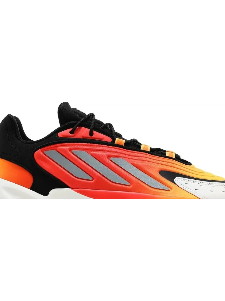 Кроссовки Adidas Ozelia 'Fiery' — изображение 2 из 8, оранжевый