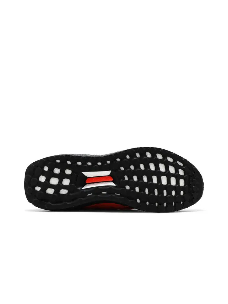 Кроссовки adidas UltraBoost 5.0 DNA 'Solar Red' — изображение 5 из 9, красный/красный/черный