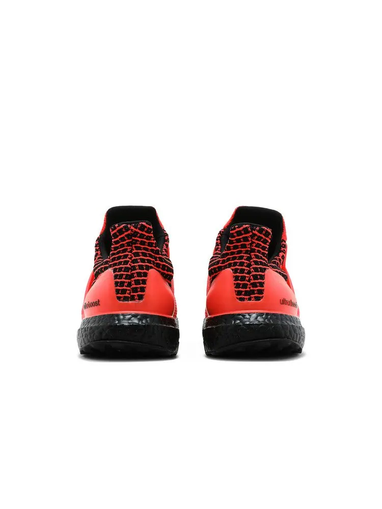 Кроссовки adidas UltraBoost 5.0 DNA 'Solar Red' — изображение 7 из 9, красный/красный/черный