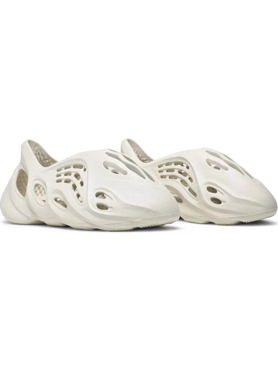 Кроссовки Adidas Yeezy Foam Runner Ararat — изображение 4 из 8