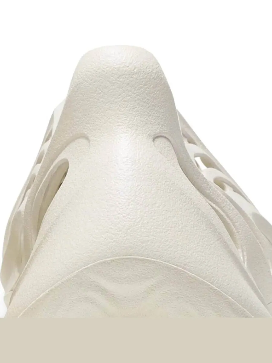 Кроссовки Adidas Yeezy Foam Runner Ararat — изображение 7 из 8